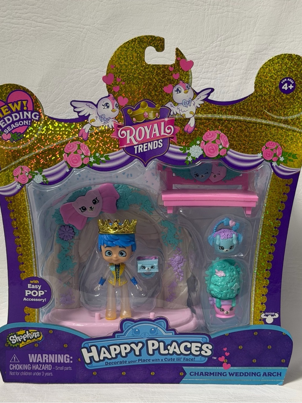 Shopkins Happy Places Charming Wedding Arch Playset - Pink, Purple & Gold